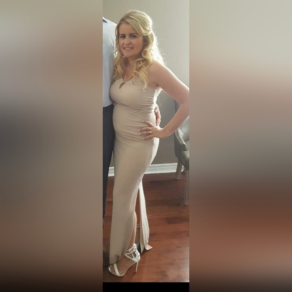 Champagne gown - Picture 1 of 2